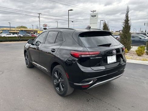 Used 2022 Buick Envision Essence w/ Sport Touring Package image 8