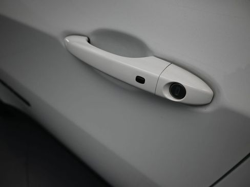 Used 2023 Jeep Compass Altitude image 32