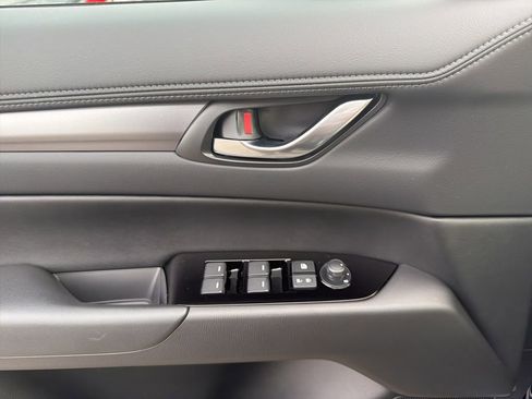 New 2025 MAZDA CX-5 AWD 2.5 S w/ Preferred Package image 13