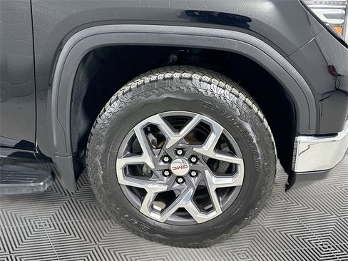 Used 2022 GMC Sierra 1500 SLT w/ SLT Convenience Package image 23