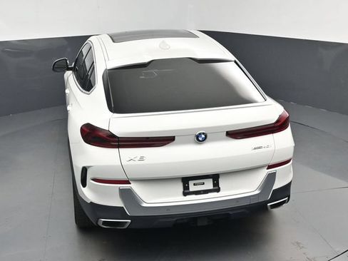 Used 2022 BMW X6 xDrive40i AWD/4WD image 23
