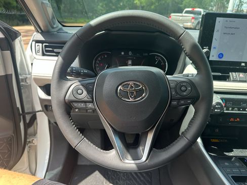Used 2025 Toyota RAV4 XLE Premium w/ Weather Package FWD image 19