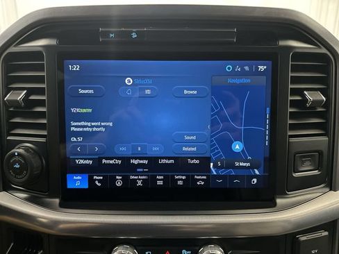 Used 2025 Ford F150 Lariat w/ Equipment Group 501A Mid AWD/4WD image 15