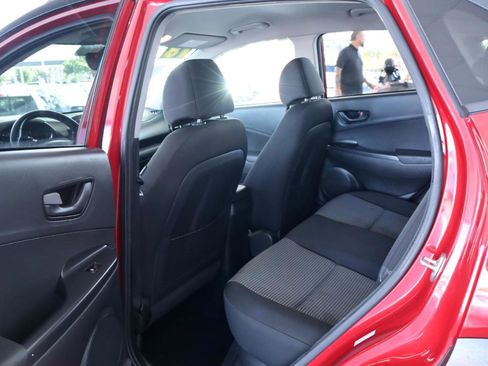 Used 2018 Hyundai Kona SEL image 28