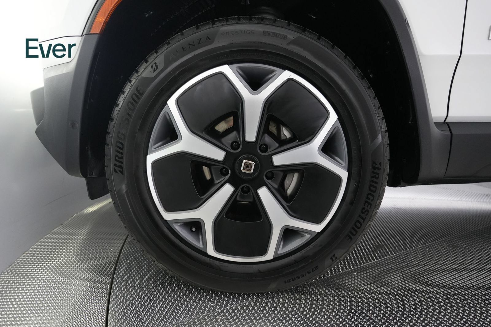 Used 2023 Rivian R1T Adventure Dual AWD/4WD image 19