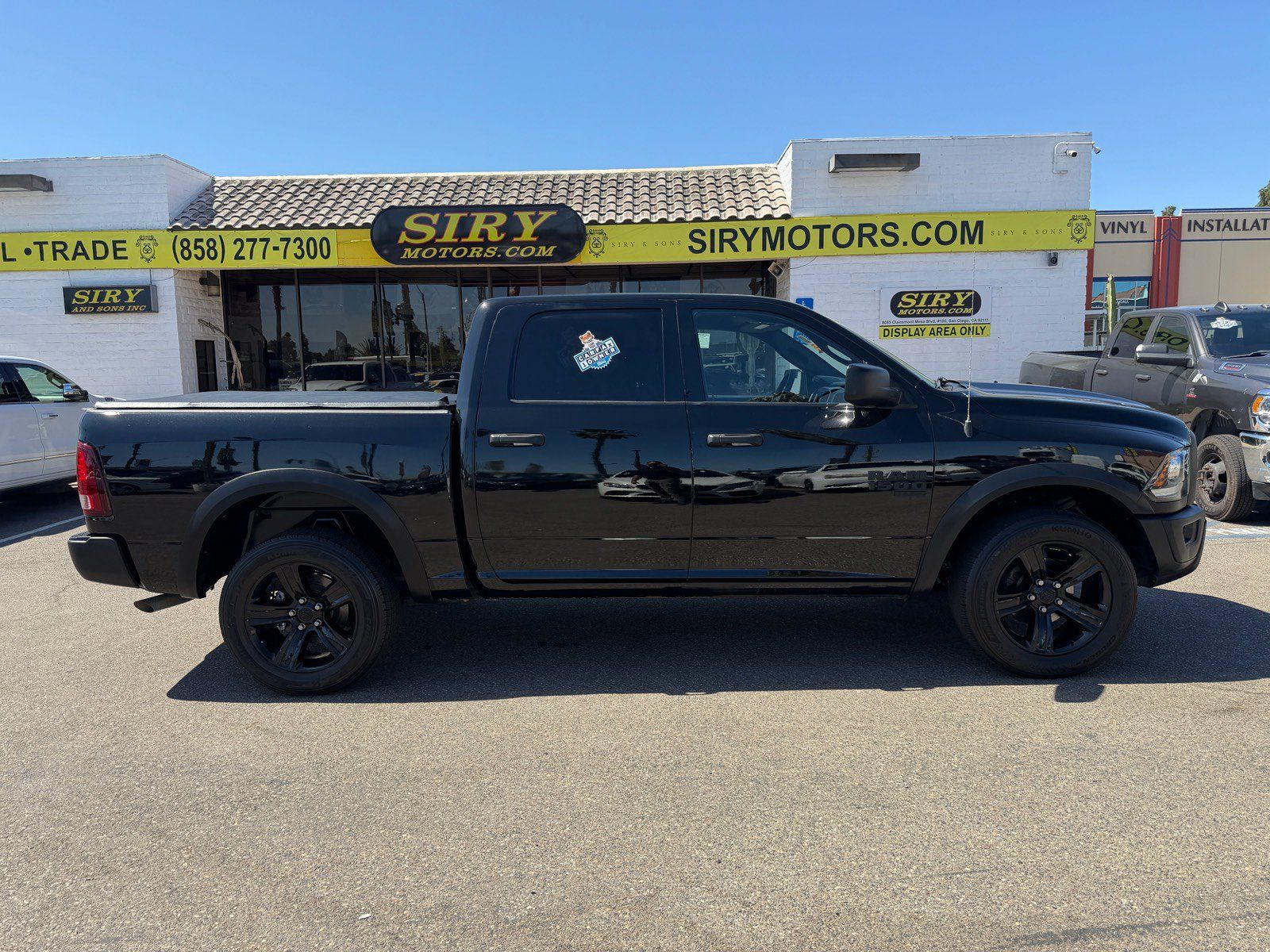 Used 2023 RAM 1500 Warlock AWD/4WD image 2