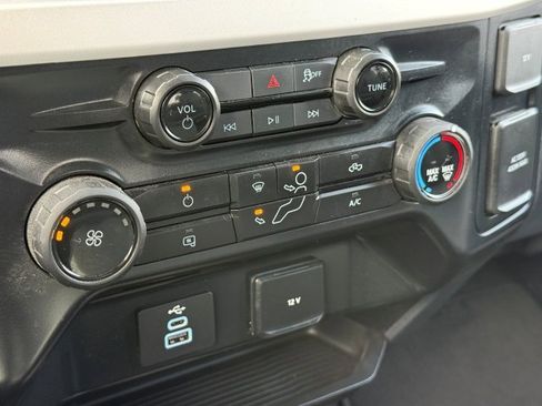 Used 2025 Ford F250 XLT AWD/4WD image 30