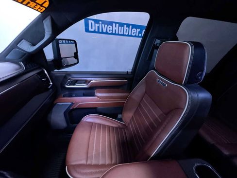 Used 2024 GMC Sierra 2500 Denali Ultimate image 35