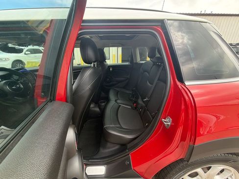 Used 2015 MINI Cooper 4-Door Hardtop FWD image 10