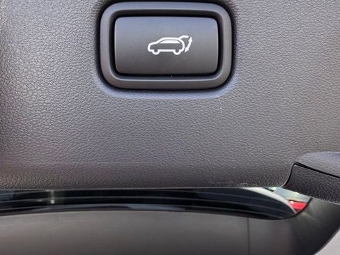 Used 2025 Hyundai Tucson SEL AWD/4WD image 16
