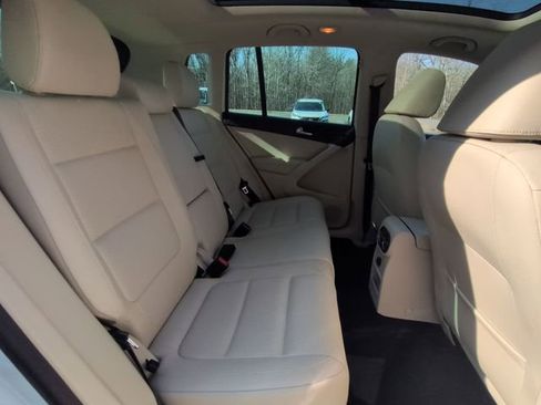 Used 2016 Volkswagen Tiguan SEL image 27