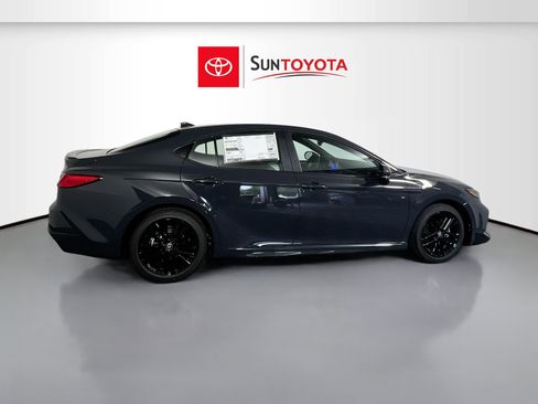 New 2026 Toyota Camry SE FWD image 2