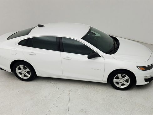 Certified 2019 Chevrolet Malibu LS image 38