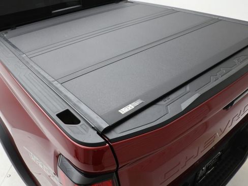 Used 2024 Chevrolet Colorado Trail Boss w/ Technology Package image 13