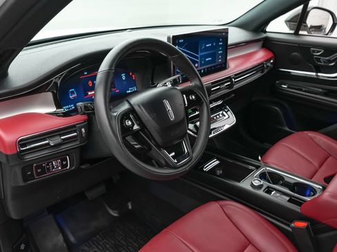 Used 2023 Lincoln Corsair Reserve w/ Equipment Group 201A AWD/4WD image 13