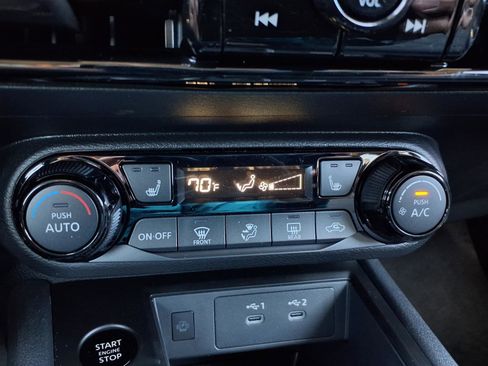 New 2026 Nissan Kicks SV w/ SV Premium Package image 19