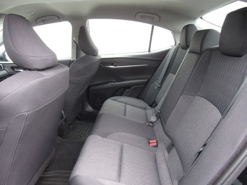Used 2026 Toyota Camry LE w/ Preferred Package 2 (TMS) FWD image 15
