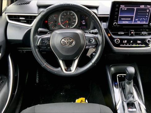 Used 2022 Toyota Corolla SE image 6