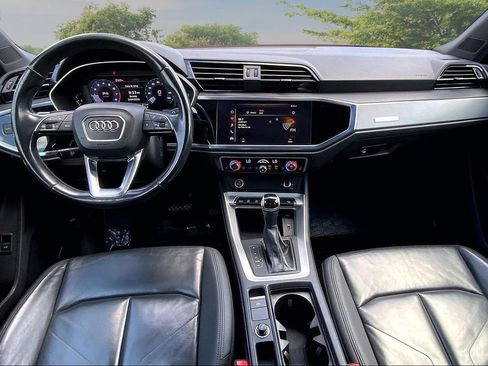 Used 2021 Audi Q3 2.0T Premium w/ Convenience Package AWD/4WD image 7