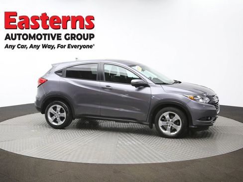 Used 2017 Honda HR-V EX image 46