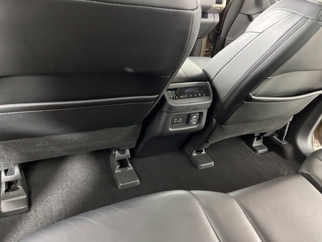 Used 2023 Nissan Pathfinder Platinum w/ Cargo Package AWD/4WD image 47