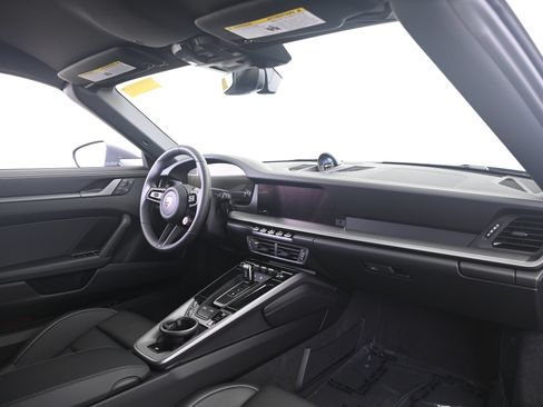 Certified 2026 Porsche 911 Targa 4S AWD/4WD image 22