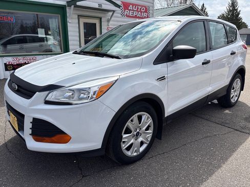 Used 2015 Ford Escape S FWD image 2