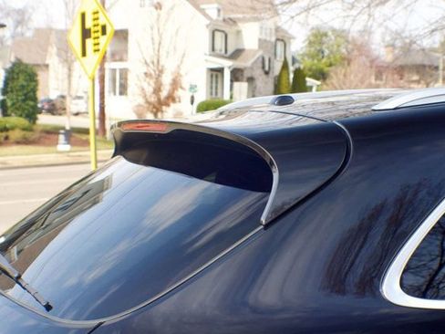 Used 2022 Porsche Macan image 15