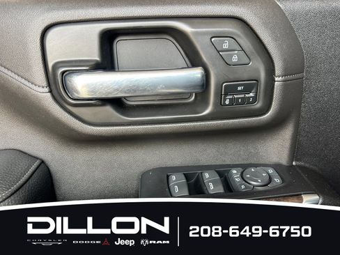 Used 2023 GMC Sierra 3500 Denali w/ Denali Ultimate Package AWD/4WD image 14