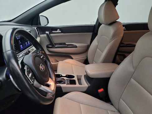 Used 2020 Kia Sportage S FWD image 17