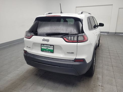 Used 2019 Jeep Cherokee Latitude w/ Popular Appearance Group AWD/4WD image 7