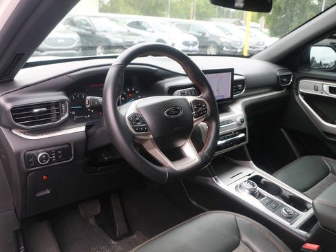 Used 2023 Ford Explorer Timberline w/ Timberline Technology Package AWD/4WD image 36
