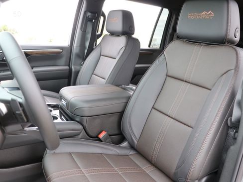 New 2026 Chevrolet Suburban High Country w/ LPO, Get Active Package image 14