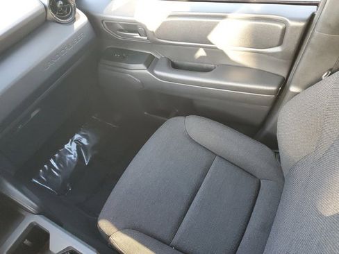 Used 2025 Toyota Land Cruiser image 9