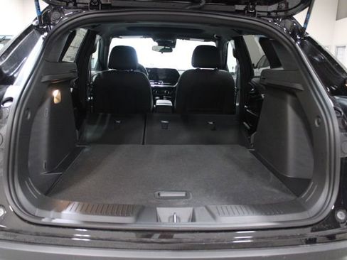 New 2026 Chevrolet Trax RS w/ Sunroof Package FWD image 15