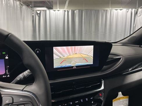 New 2025 Buick Envista Avenir image 31