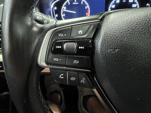 Used 2018 Honda Accord EX-L image 32