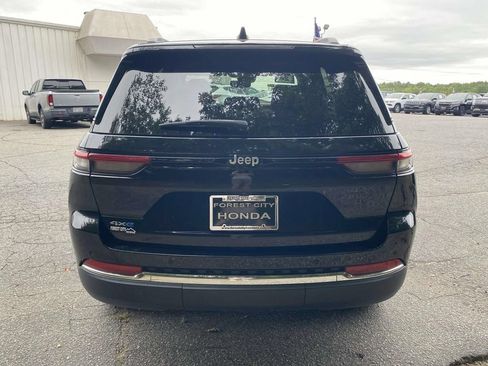 Used 2024 Jeep Grand Cherokee Limited 4xe AWD/4WD image 4