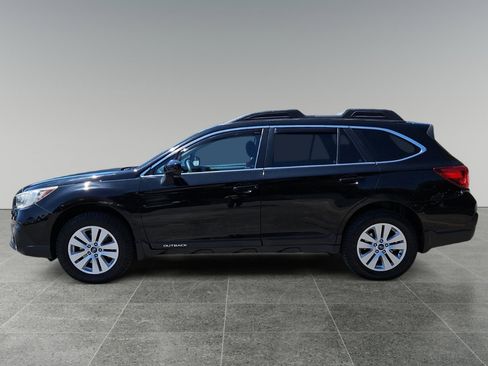 Used 2018 Subaru Outback 2.5i image 4