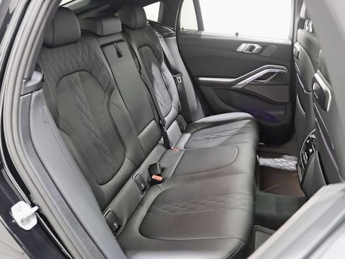 Used 2025 BMW X6 M60i AWD/4WD image 35