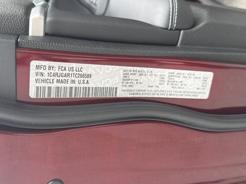 New 2026 Jeep Grand Cherokee Altitude RWD image 40