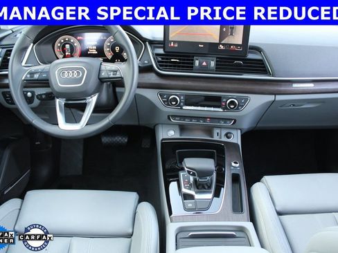 Used 2024 Audi Q5 2.0T Prestige w/ Prestige Package image 24