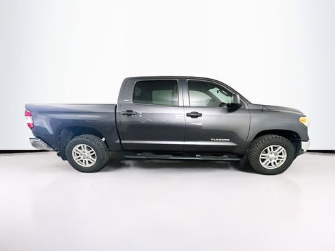 Used 2017 Toyota Tundra SR5 image 10