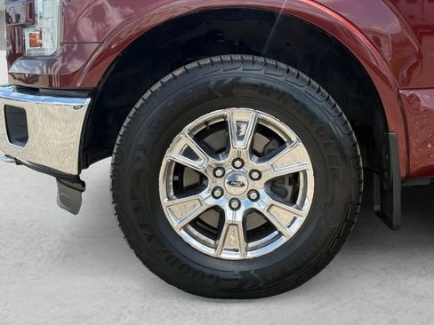 Used 2016 Ford F150 Lariat w/ Equipment Group 502A Luxury AWD/4WD image 24
