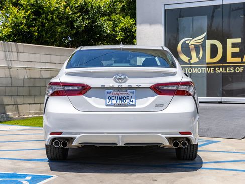 Used 2023 Toyota Camry XSE FWD image 14