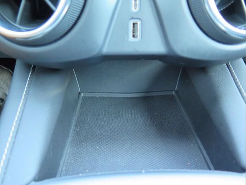 Used 2023 Chevrolet Blazer LT FWD image 15