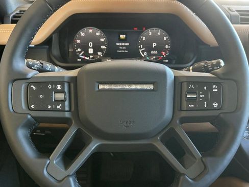 New 2026 Land Rover Defender 110 X-Dynamic SE AWD/4WD image 9