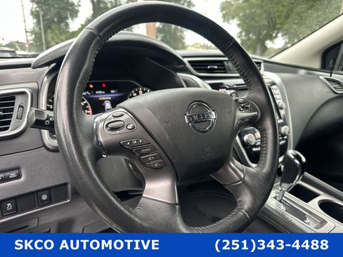 Used 2021 Nissan Murano SV image 19
