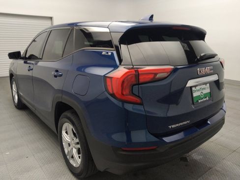 Used 2020 GMC Terrain SLE FWD image 5