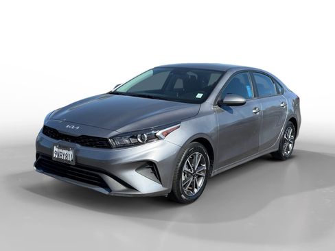 Used 2024 Kia Forte LXS FWD image 1